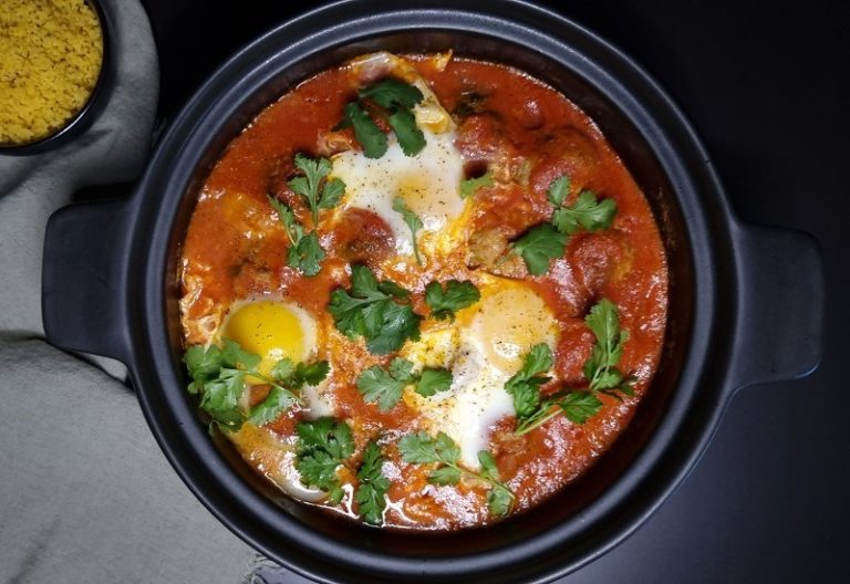 Tajine boulette oeuf une recette saine et délicieuse