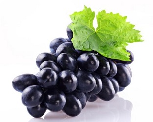 Le raisin : un des fruits et légumes de saison en septembre.